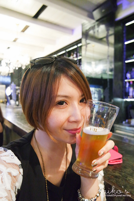 【飲酒作樂】台灣啤酒全麥釀造PREMIUM，慕尼黑麥芽香氣及質感包裝讓夏日更沁涼。