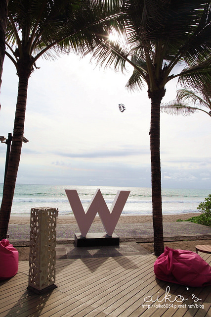 【遊峇里島】水明漾必訪～W Hotel Bali WOOBAR下午茶～用下午茶的預算逛超美W沙灘。