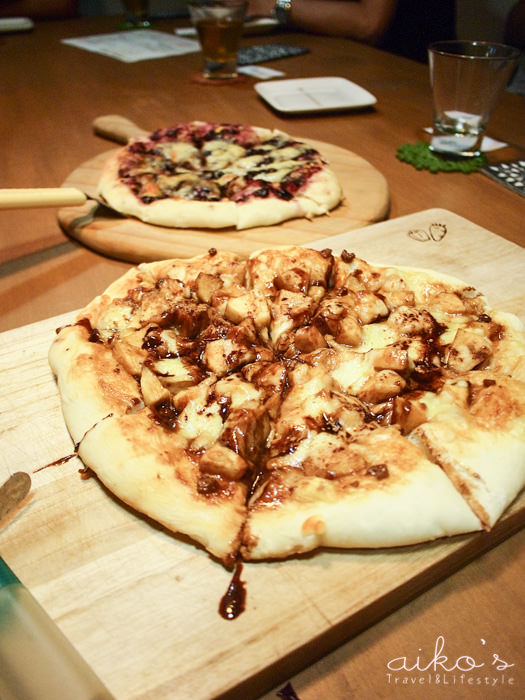 【廚娘魔法】甜口味披薩：焦糖肉桂蘋果、藍莓起司Pizza，甜點經典上桌。