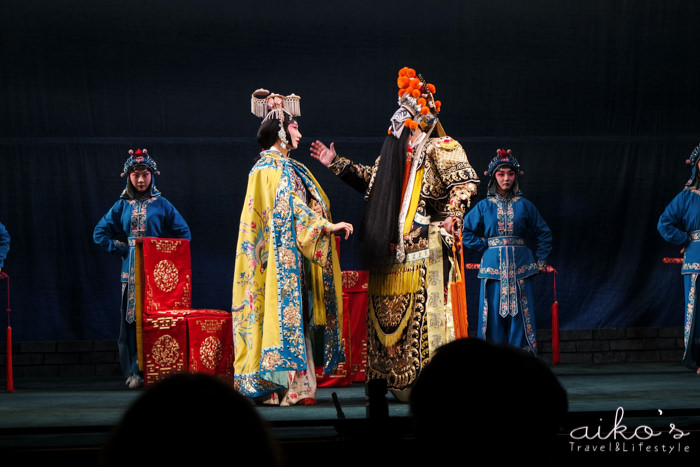 【中國北京】到北京聽京劇，老字號的梨園劇場@前門建國飯店。