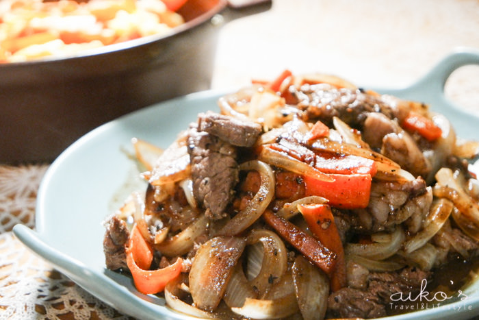 【中式料理】洋蔥炒牛排，超下飯的經典鐵板燒菜色。