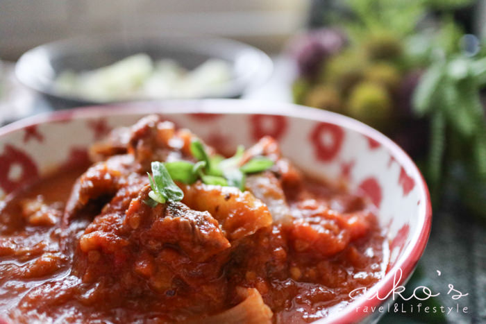 【東方料理】一鍋煮料理：番茄燉牛肋，番茄控必備的酸香下飯菜。