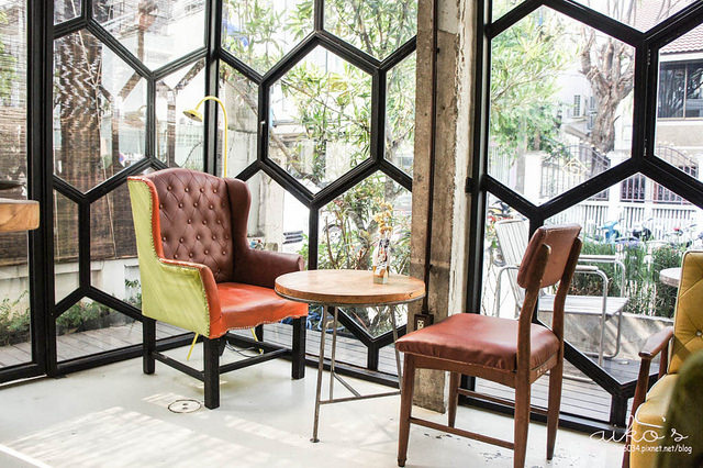 【泰國清邁】寧曼路風格咖啡廳＆旅宿～Lobby cafe@The Artel Nimman。