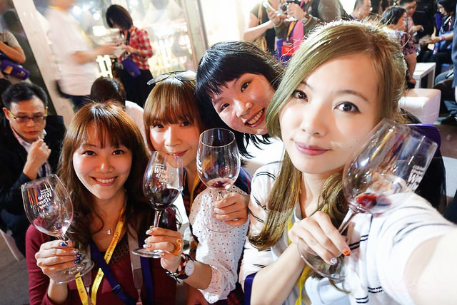 【香港九龍灣】2014香港美酒佳餚巡禮Wine & Dine Festival＆PMQ萬聖市集＆蘭桂坊萬聖節超好玩。