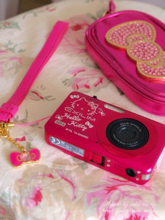 【玩樂攝影】CASIO Z90限量的KITTY相機，每個女孩的夢幻機呀！