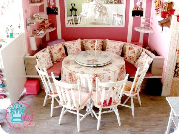【手作DIY】鄉村咖啡廳白牆換裝貴氣浪漫雙色桃粉紅。