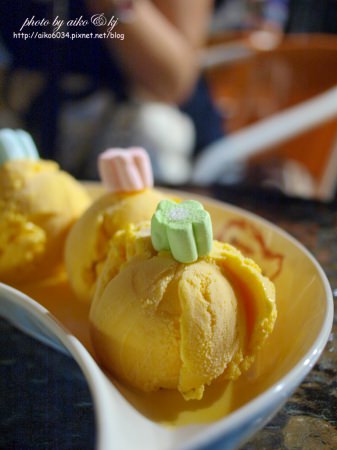 【冰品甜點】涼風徐徐，我們到芒果恰恰吃冰去^^