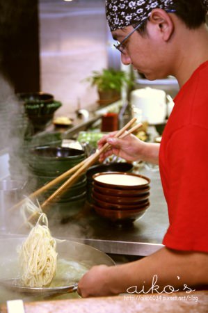 【日式割烹】夏日，就是要來點無湯的乾拌麵＠赤坂拉麵